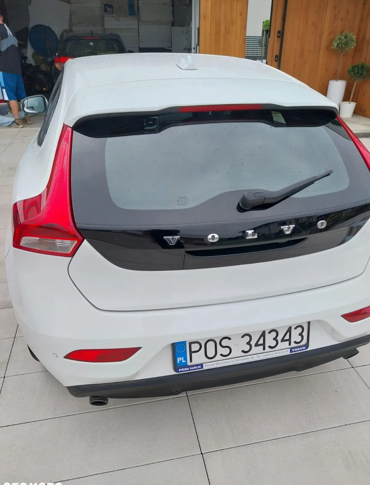 Volvo V40 cena 49000 przebieg: 76000, rok produkcji 2013 z Limanowa małe 46